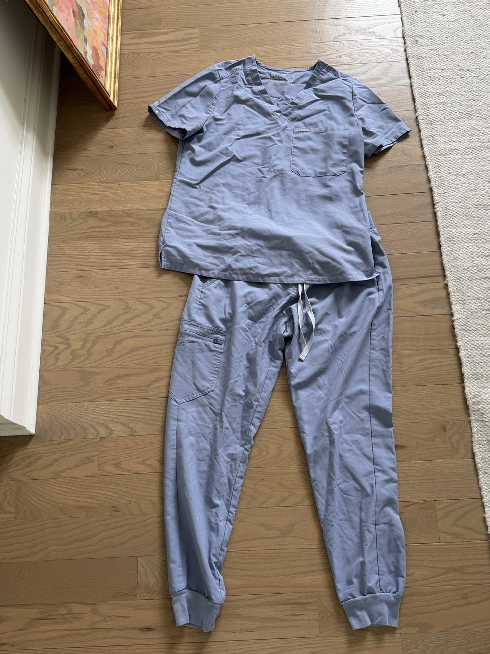 FIGS Scrub Set Size Medium in gray blue color!